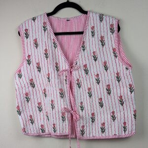 Floral Quilted Tie Front Vest with Pink Striped Lining and Trim Size XL